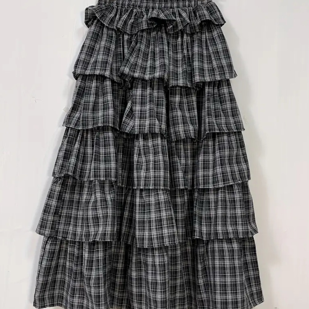 Plaid Tiered Black Skirt